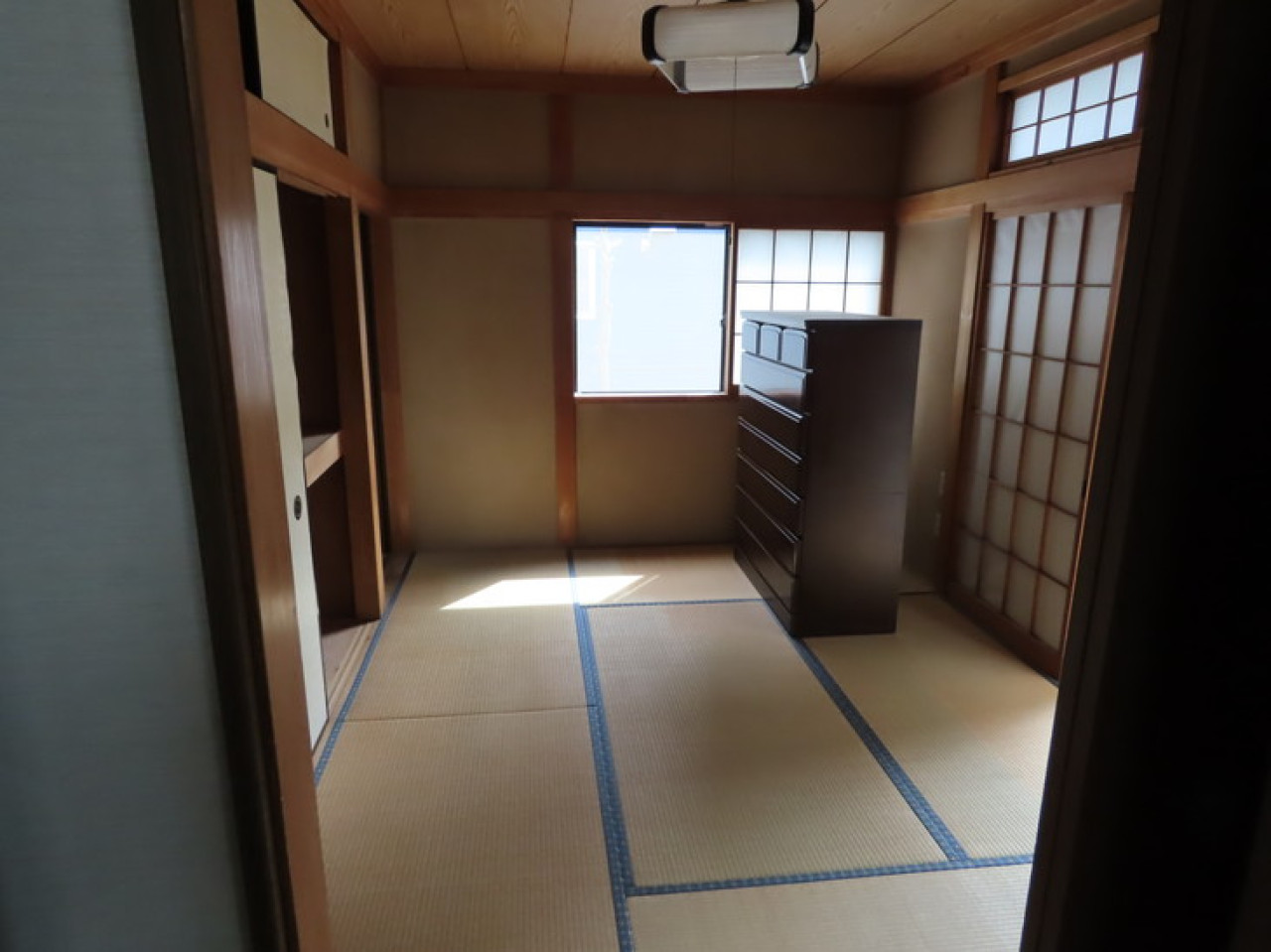 House in Oyama, Tochigi: Exterior