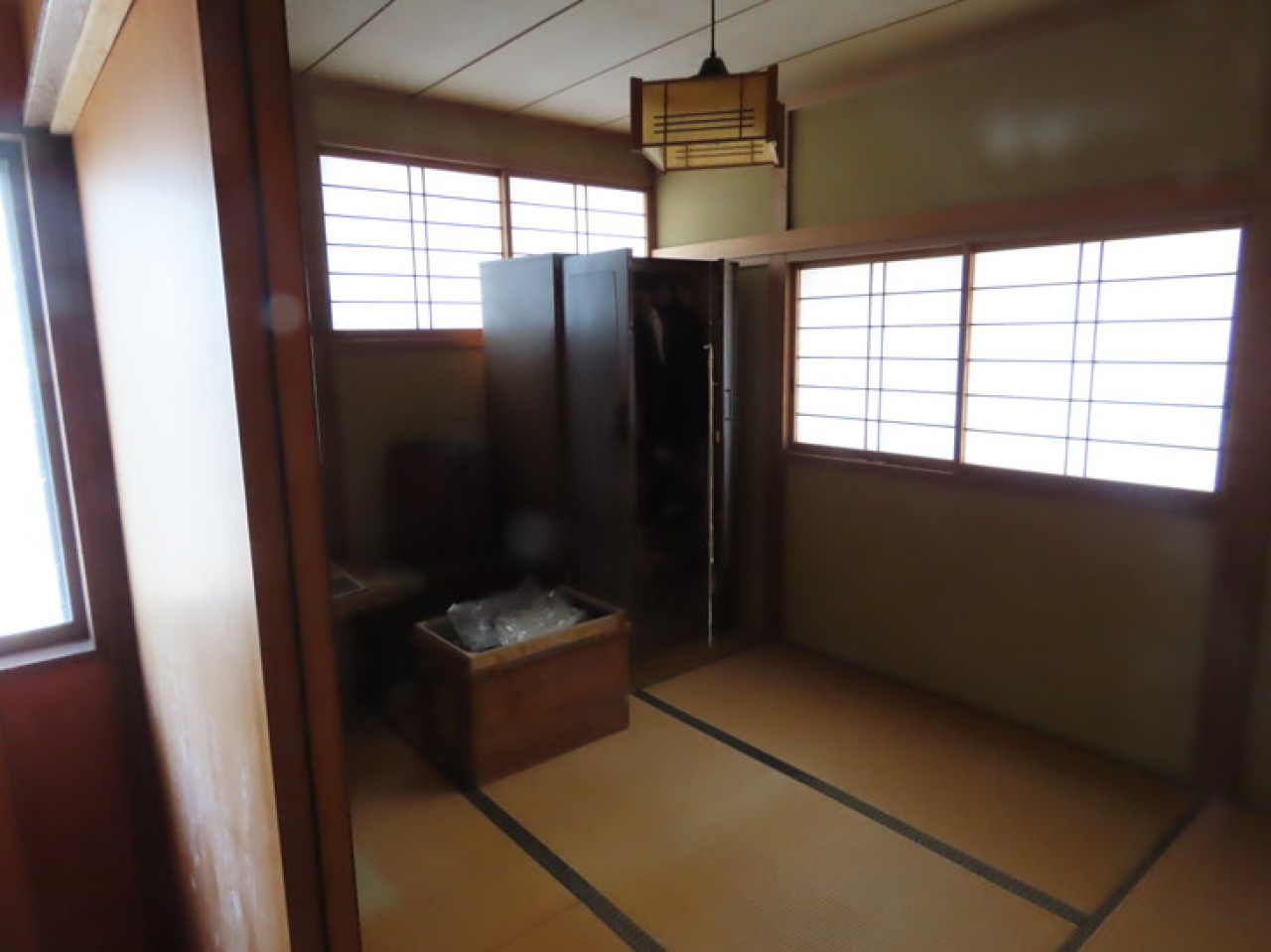 House in Oyama, Tochigi: Exterior